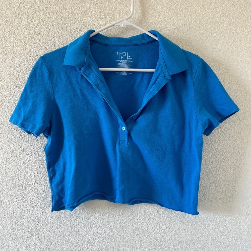 Time and Tru women’s Cropped Polo Tshirt Medium Blue Preppy